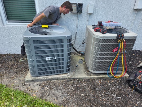 Outdoor condenser service and diagnostics